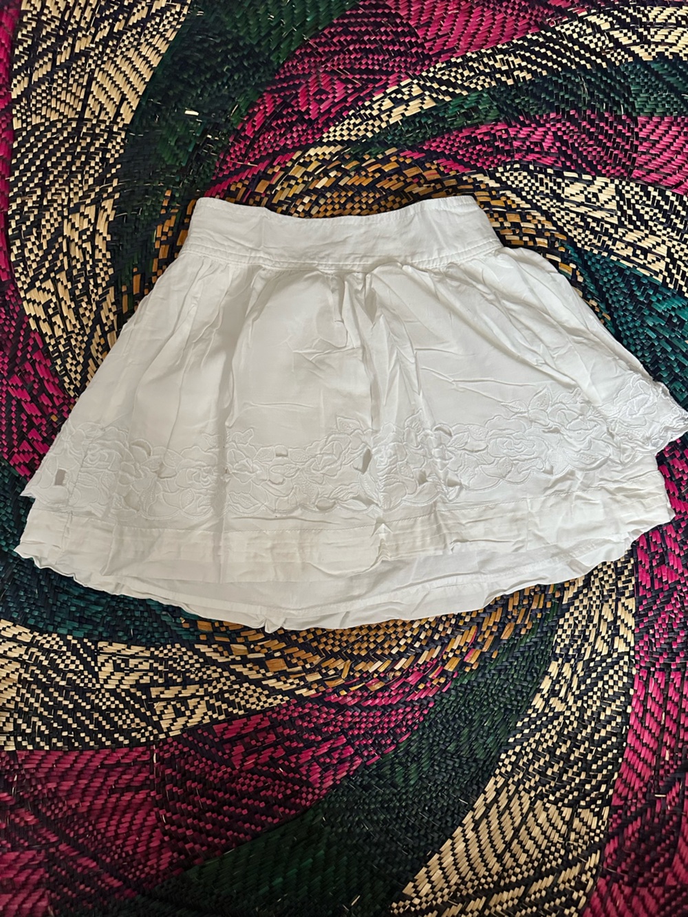 Abercrombie & Fitch White Lace-Trim Mini Skirt